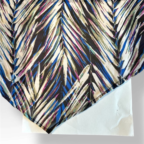 Banana Republic Shear Shirt M Colorful Feathers Blouse Business Casual - Picture 7 of 8
